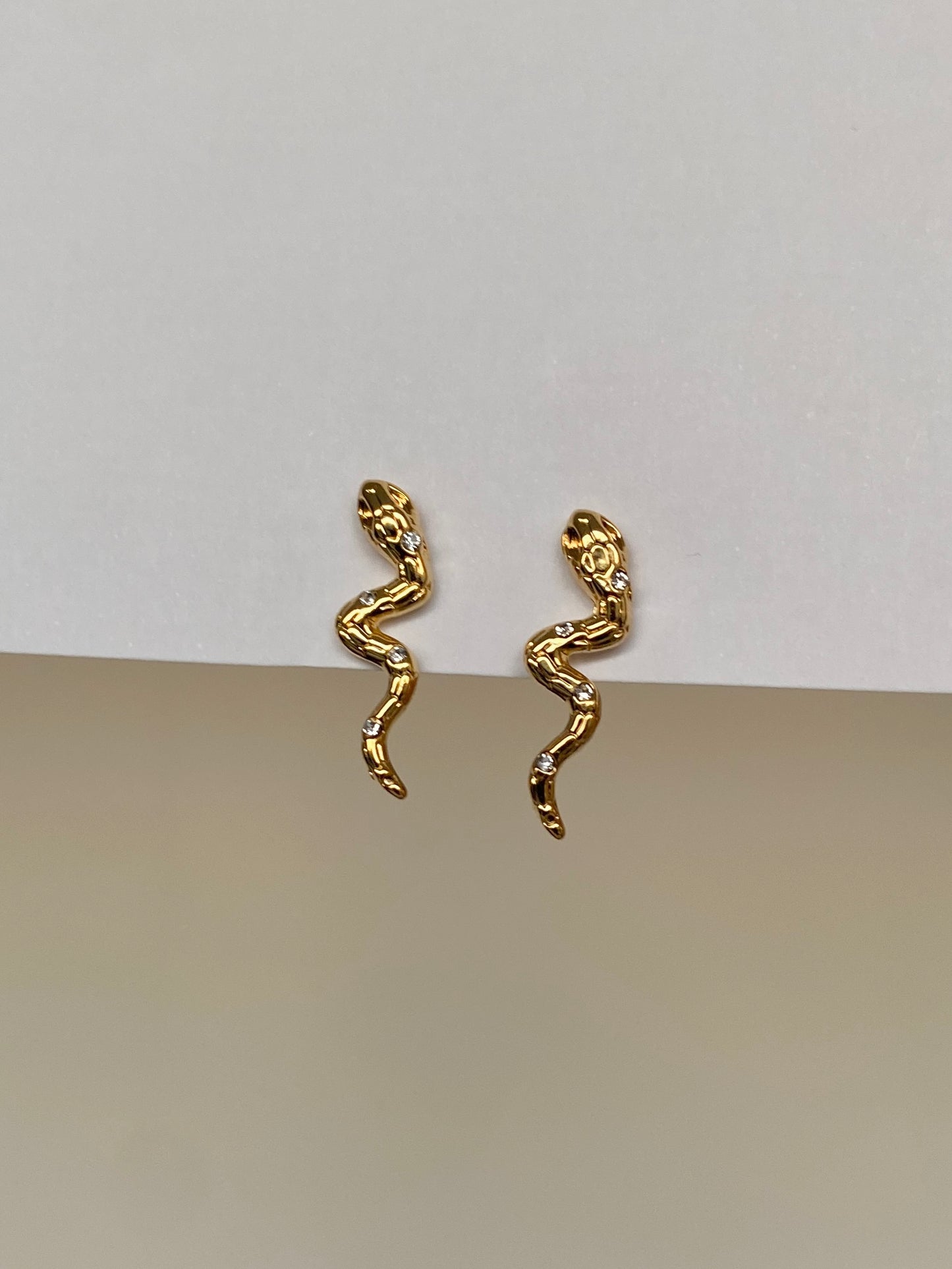 Brinco Serpente gold